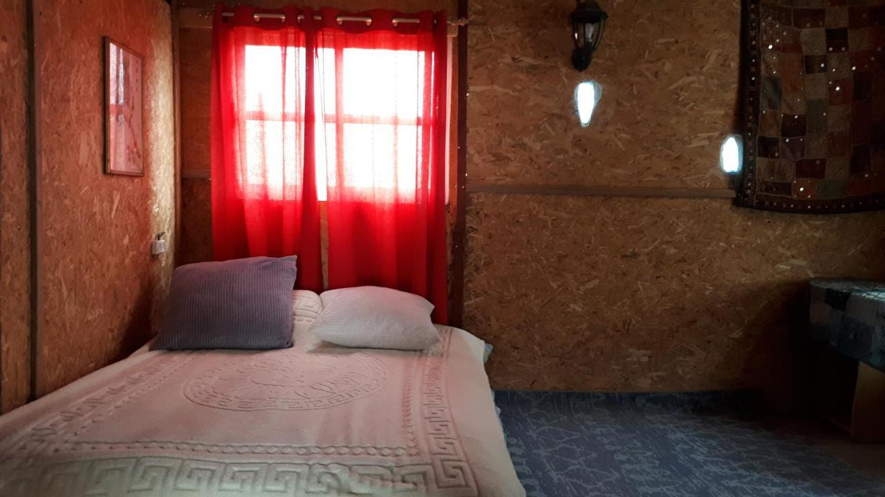 Zman Midbar Eco Spirit Lodge For Peace Arad Exterior photo